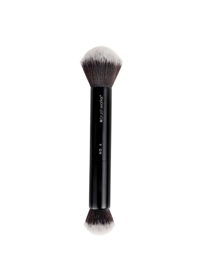 Brushworks brushworks No. 6 Double Ended Powder and Buff Brush  - Image 3