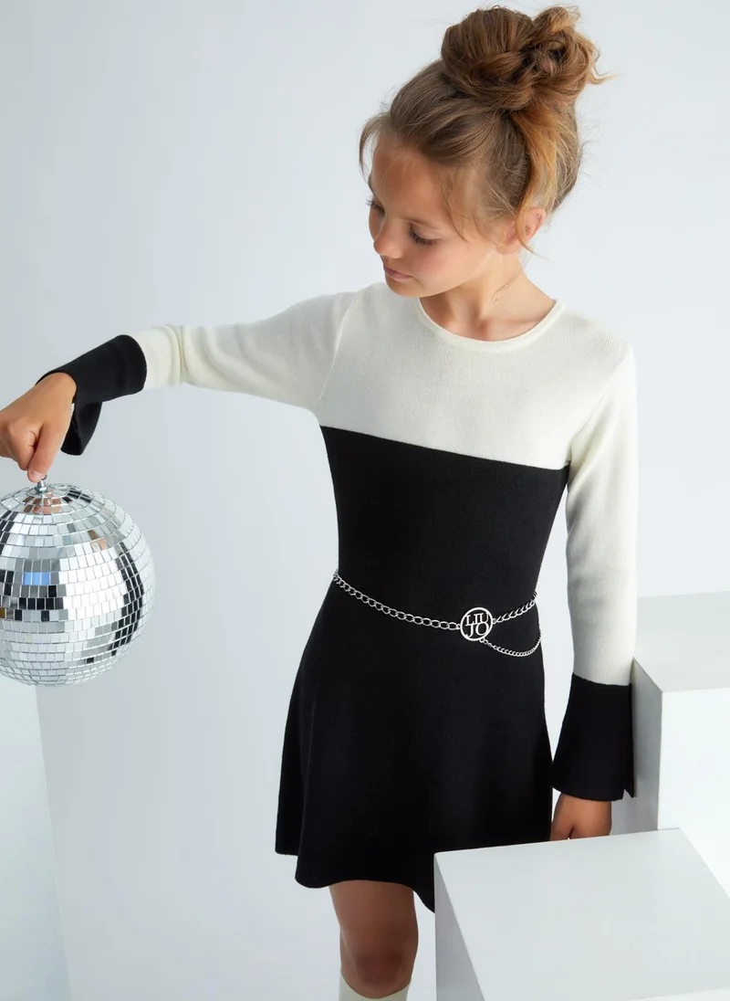 ليو جو Knit Dress with Belt
