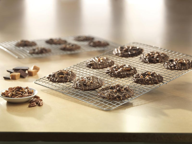 USA Pan Bakeware Jelly Roll Nonstick Cooling Rack, Metal - Image 3