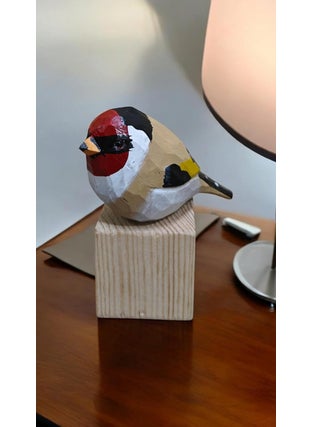 Colornest Colornest Wooden Bird Figurines Handcrafted Painted Wooden Statues for Home Decor Gift for Bird Lovers Housewarming Birthday Christmas Anniversaries Goldfinch  - Image 4