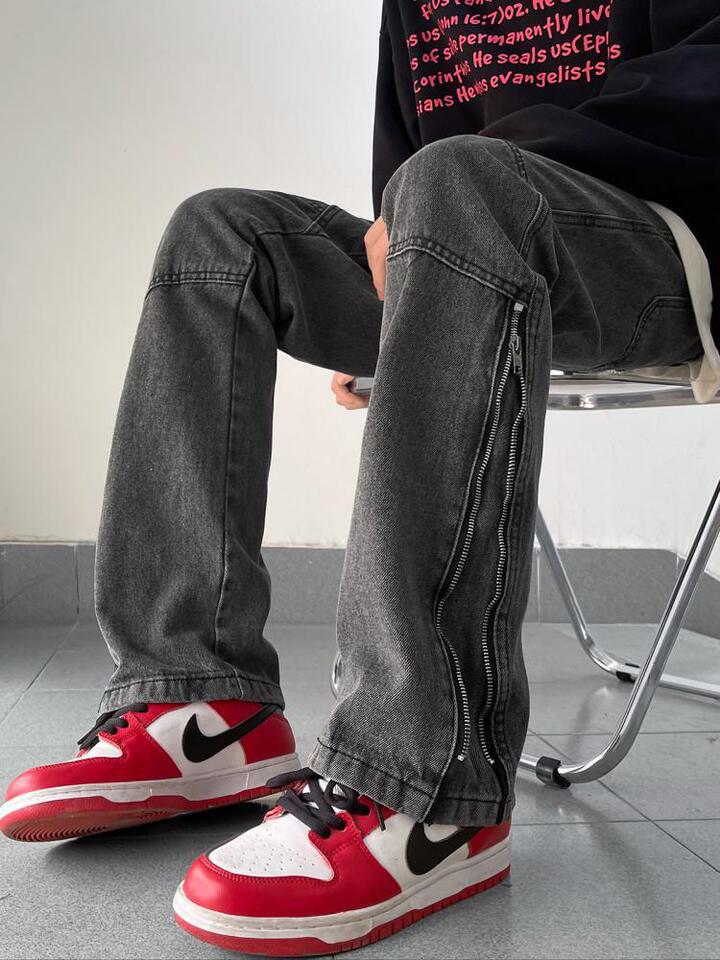 Unisex Classic Denim Jeans Loose Fit Daily Outdoor Wear - Image 4