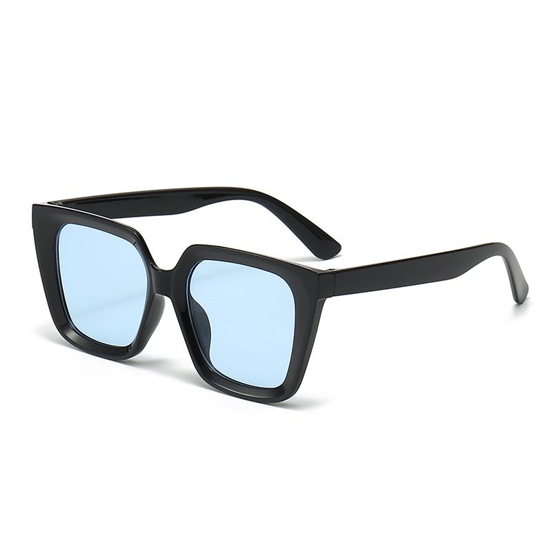 Sunglasses 5360 UV Protection Oversized For Women - Image 1