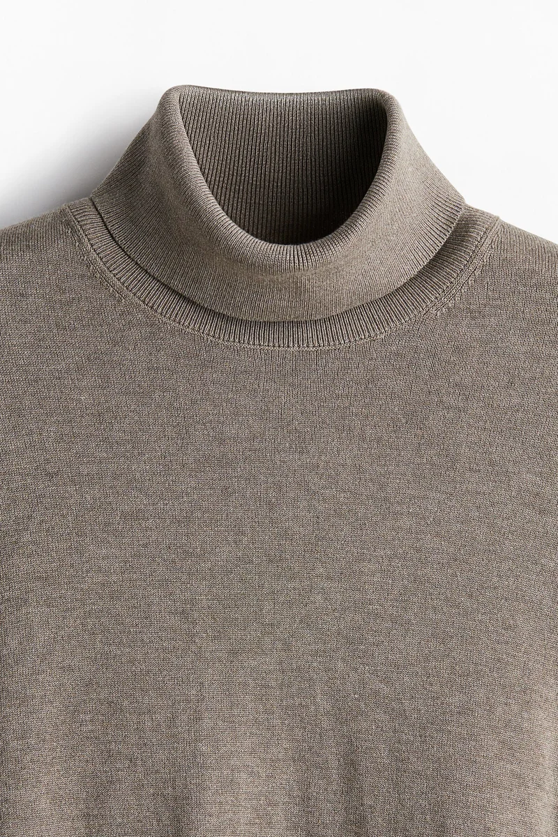 H&M Slim Fit Fine-Knit Polo-Neck Jumper