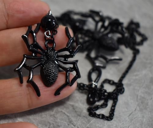 HAISENGO Women Men Glasses Chains Sunglass Eyeglass Chain Goth Necklace Eyewear Reading Glasses Retainer Strap Holder lanyards with Spider Pendant (Big Spider) - Image 3