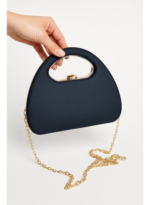 شنطة سوارية حريمي سوداء أنيقة بمقبض ذهبي – حقيبة سهرة فاخرة للمناسبات والأفراح