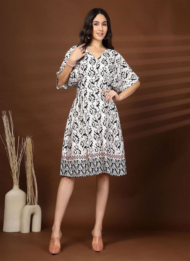 PlusS فستان نسائي بأكمام كيمونو على شكل حرف V مع طباعة تجريدية - Image 1