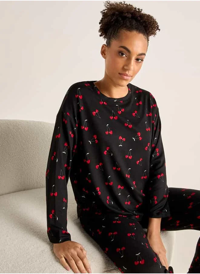 فاف All-Over Print T-shirt and Pyjama Set