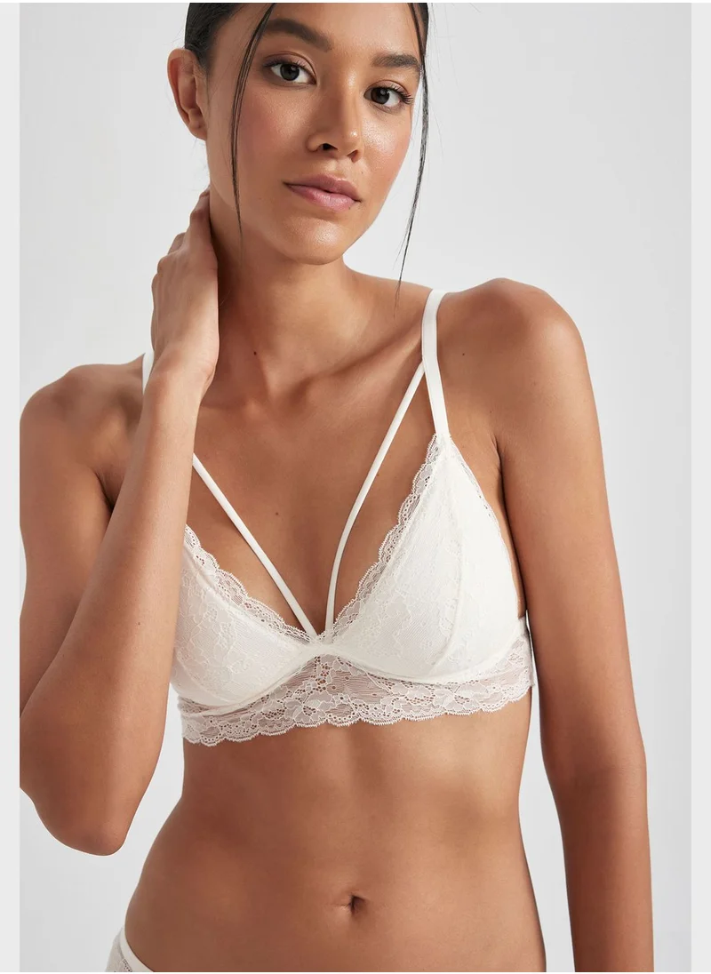 DeFacto Lace Detail Triangle Bralette