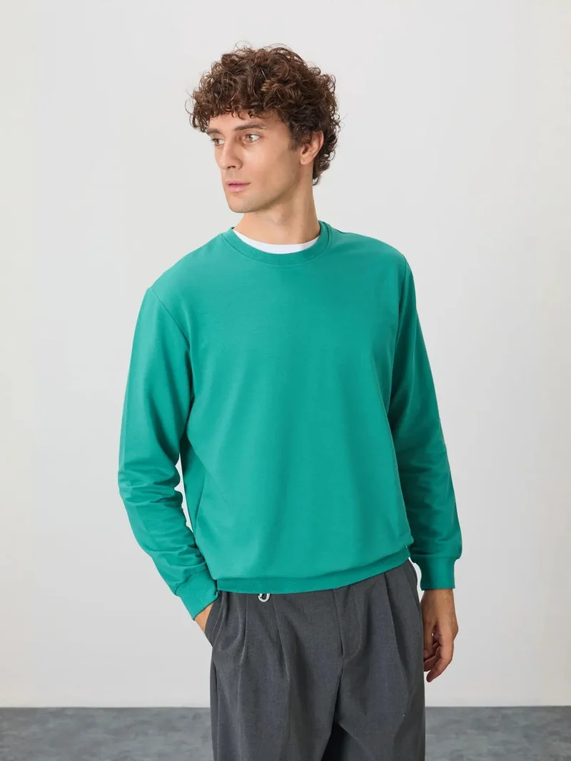 تومي لايف TOMMY Men's Plain Crew Neck Sweatshirt