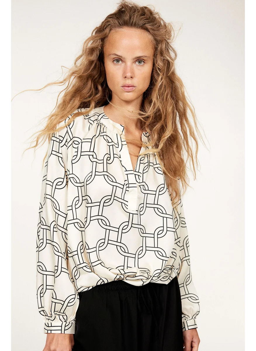 اتش اند ام Balloon-Sleeved Blouse