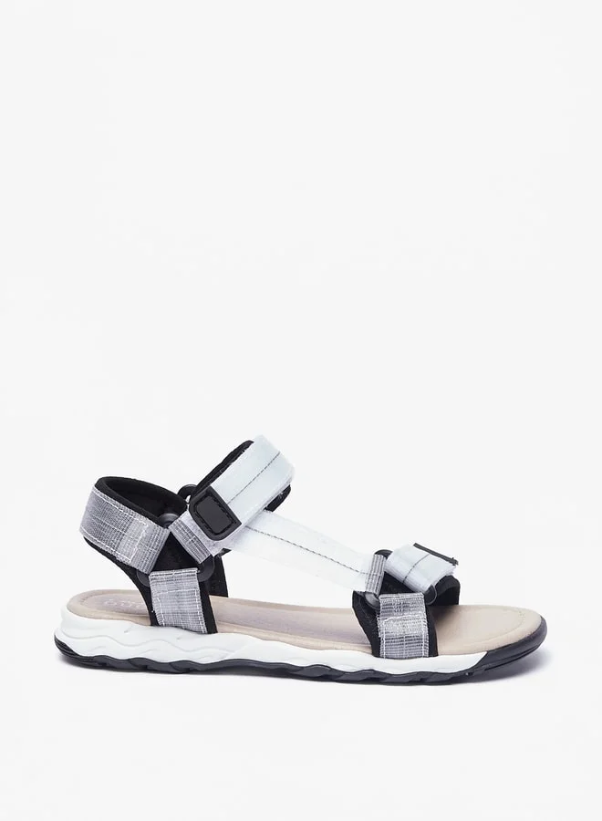 سيد دوتشيني Boys Textured Floaters with Hook and Loop Closure