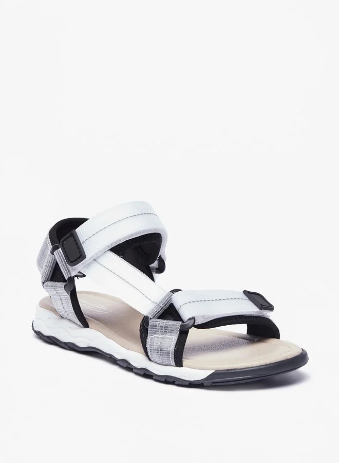 سيد دوتشيني Boys Textured Floaters with Hook and Loop Closure