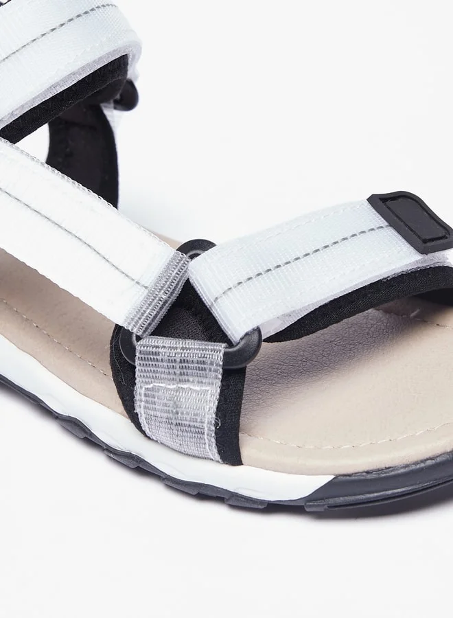 سيد دوتشيني Boys Textured Floaters with Hook and Loop Closure