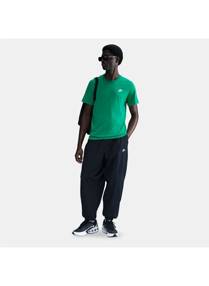Nike Men's Sportswear Club T-Shirt