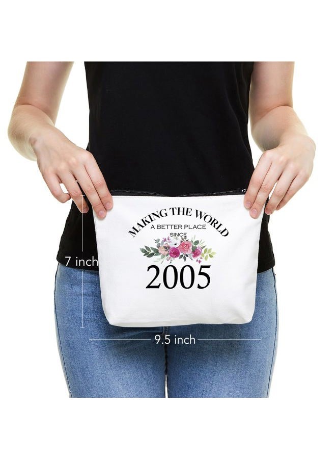 Fokongna Birthday Gifts for Girls from Mom Dad Grandma Aunt BFF Friends Since Birthday Gifts for Sister Makeup Bag, 2003, 9.5 x 7 inches - Image 2