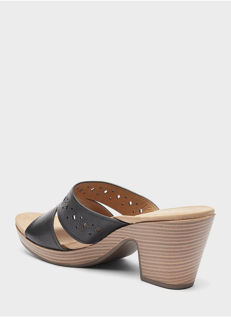 shoexpress - Double Strap Sandals - Image 1
