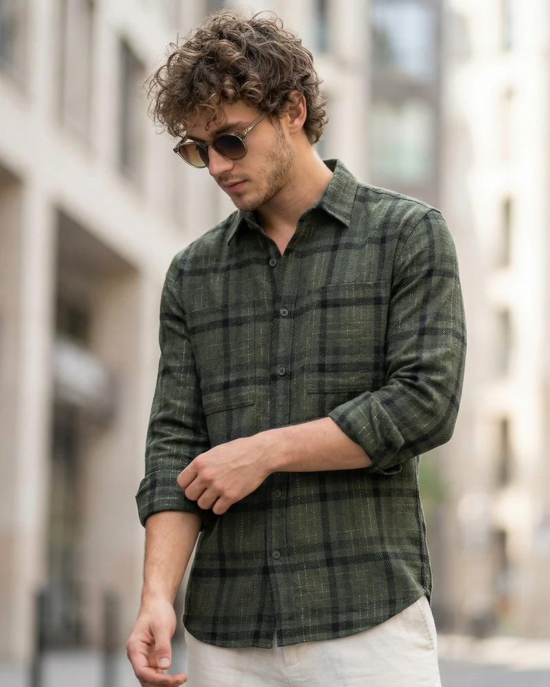 بيواكوف Men's Olive Green Checked Shacket