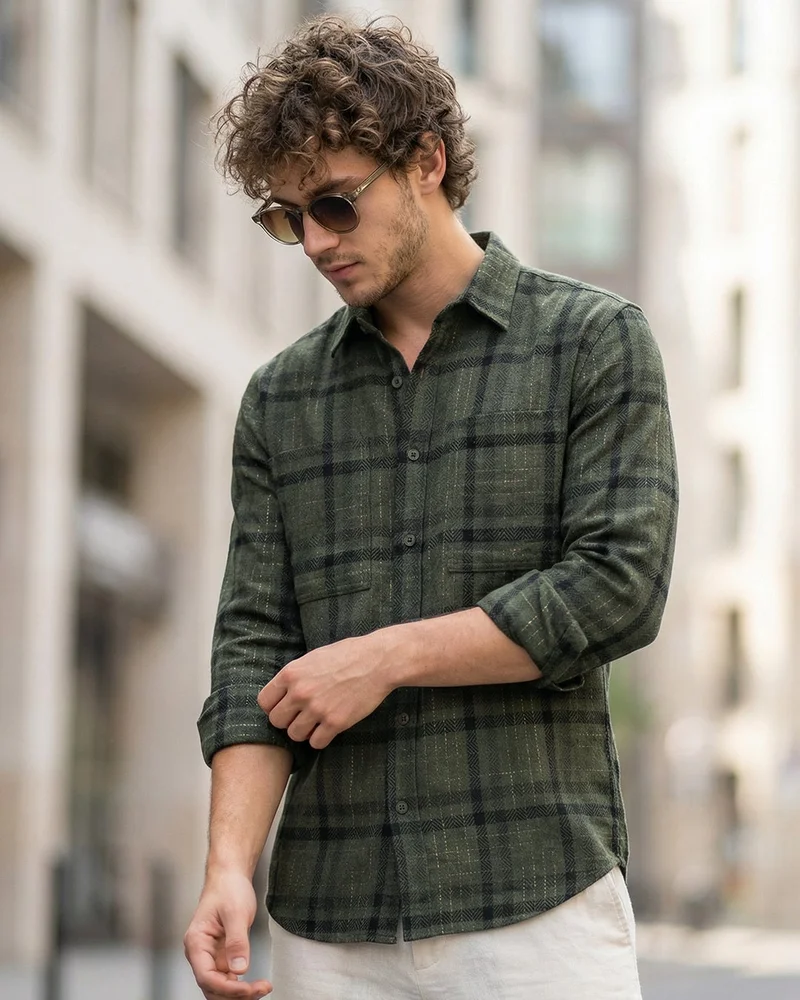 بيواكوف Men's Olive Green Checked Shacket