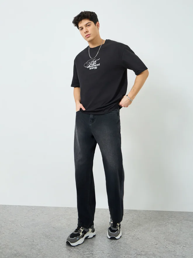 Styli Styli Men Loose Fit Faded Jeans
