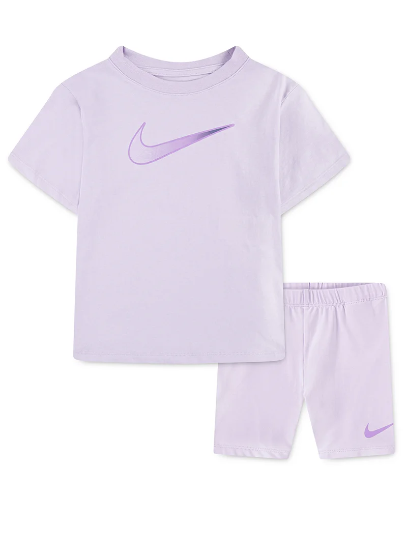 Nike NKG SWOOSH MOTION BIKE SHORT S