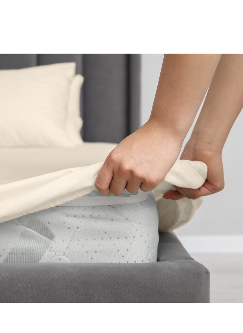 Infinitee Xclusives Infinitee Xclusives Fitted Sheet for Bed Beige King Size 200 x 200 cm - 100% Microfiber - 40 cm Deep Pocket to Fit & Cover Sheets  - Soft, Wrinkle Free & Shrink Resistant Fitted Sheet  - Image 5