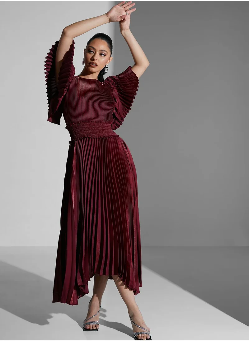 Namshi x Hadia Ghaleb Cold Shoulder Pleated Dress