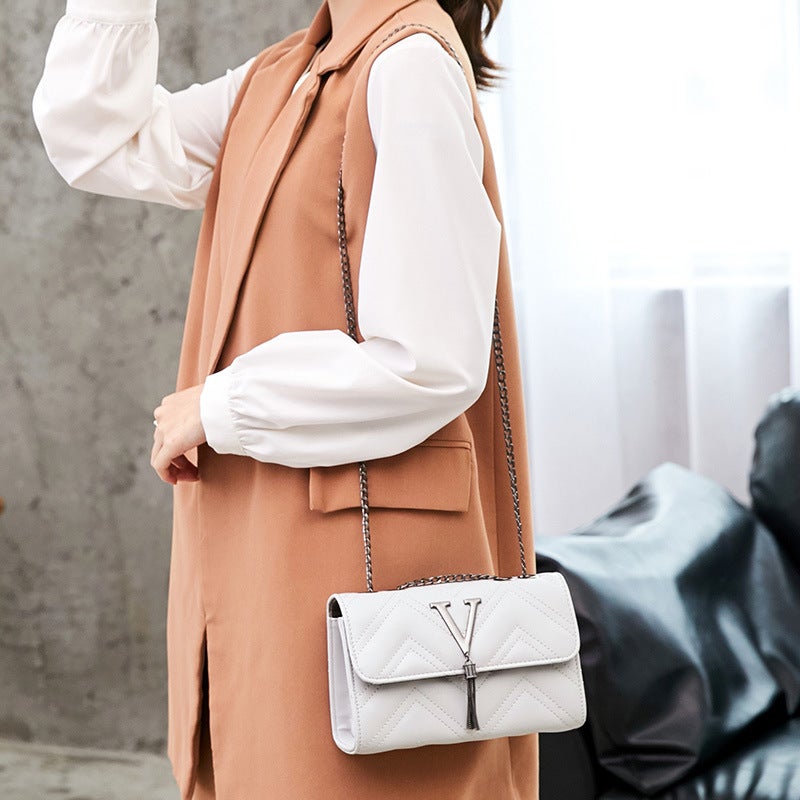 Women'S Shoulder Bag 2020 New Hanging Silk Logo Chain Crossbody Bag Fashionable Casual Multi-Layer Cabinet Small Square Bag - Image 5