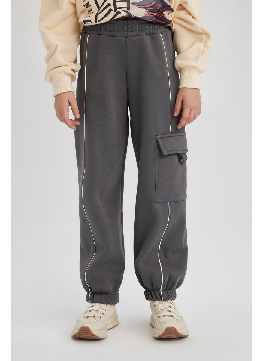 DeFacto Girl Loose Fit Thick Cargo Pocket Sweatpants  - Image 4