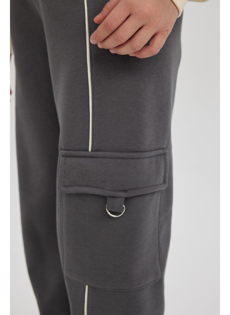 DeFacto Girl Loose Fit Thick Cargo Pocket Sweatpants  - Image 5