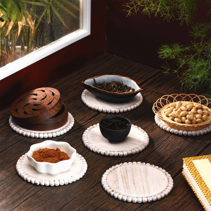 Honeydak Honeydak 6 Pcs Beaded Wood Coasters Sets 3.94 Inches Round Beaded Farmhouse Coasters Home Wood for Drinks Bar Table Top Home Kitchen Table Housewarming(White)  - Image 4