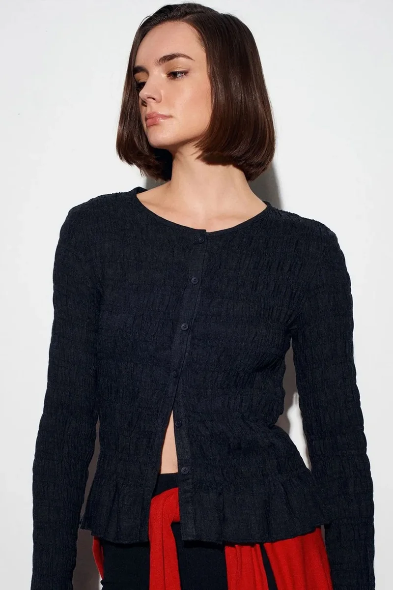 Dilvin Black DILVIN Textured Knit Button-Front Blouse for Women | Best Price UAE