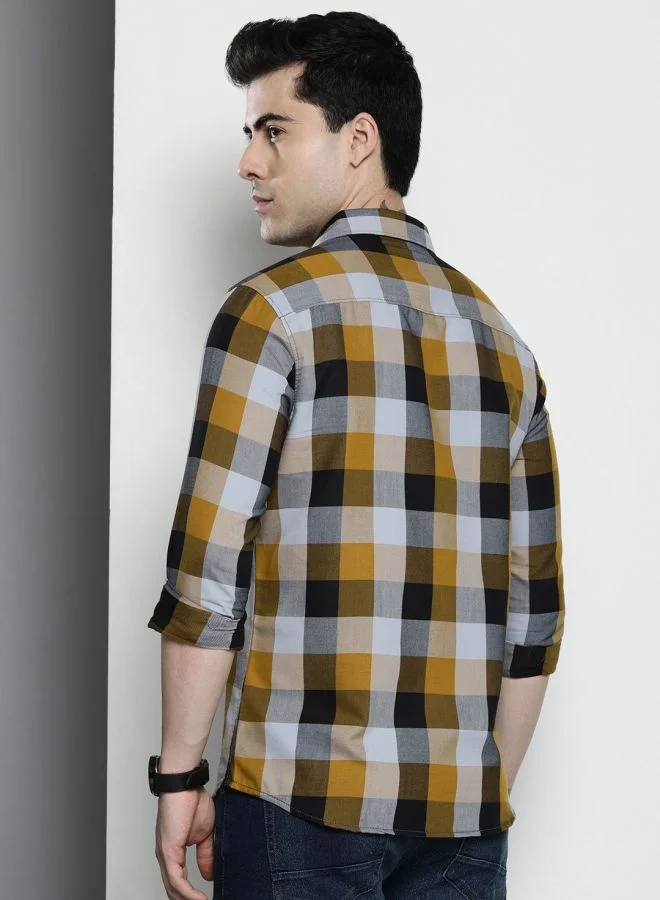 شركة المرآب الهندية Men Regular Fit Checkered Full Sleeves Cutaway Collar Casual Shirt