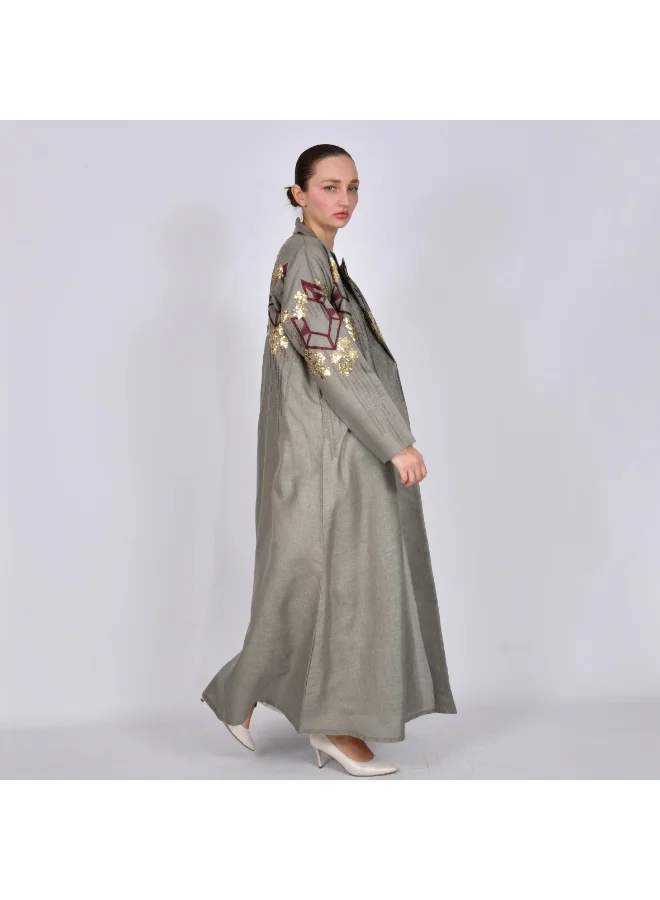 HAWRAA ABAYA Formal cut abaya in gray, decorated with bright colored embroidery and beading.