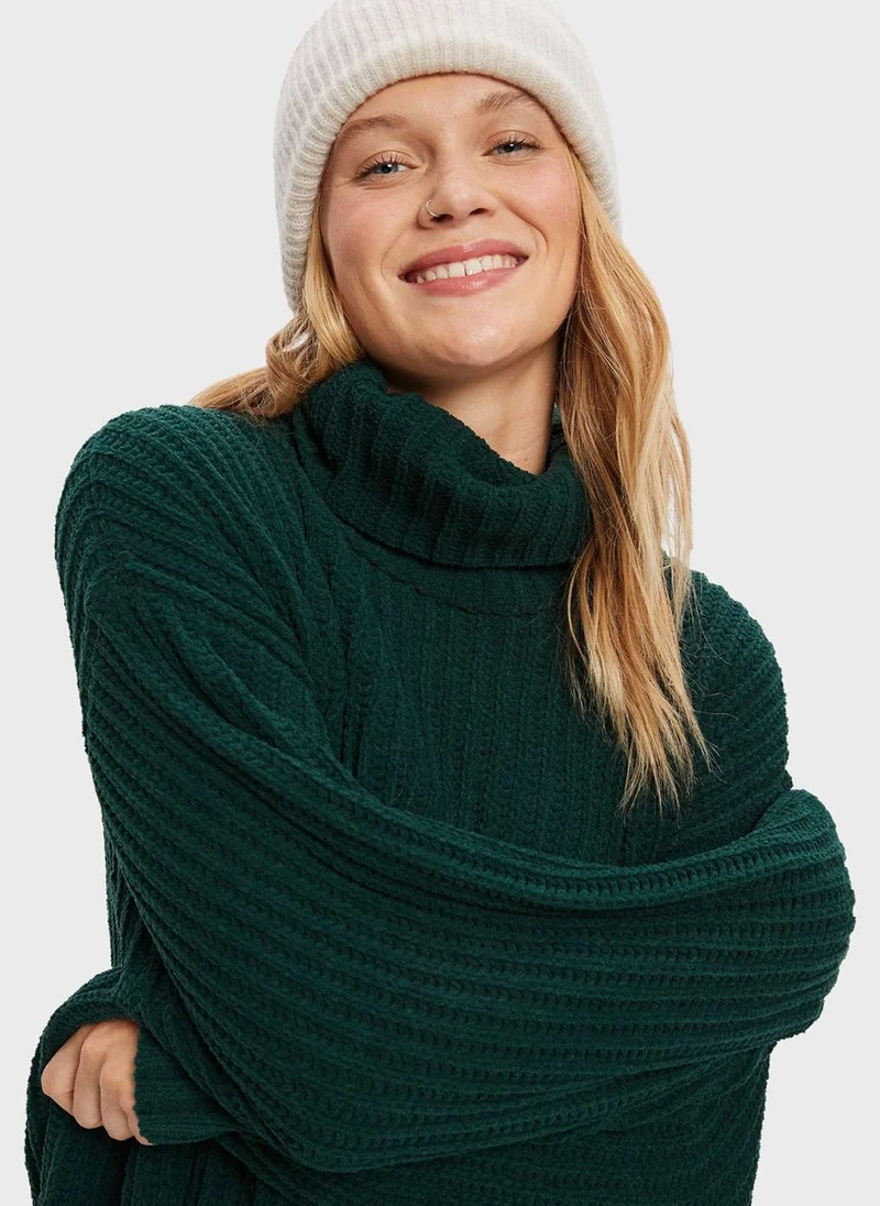 American Eagle Turtle Neck Ribbed Dress