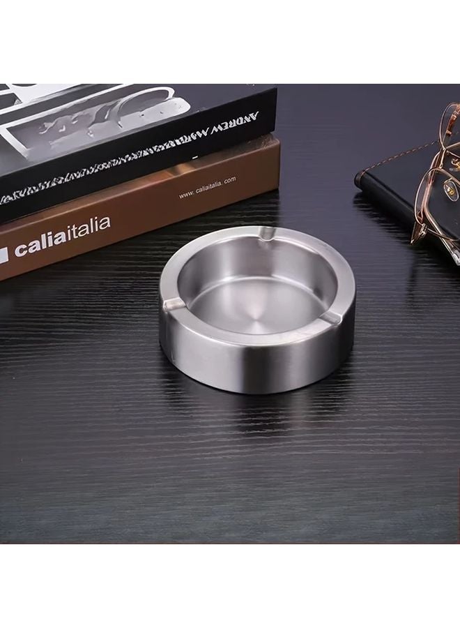 Silvery Stainless Steel Ashtray Round Luxury Thickened Design for Home Office Restaurant - Image 1