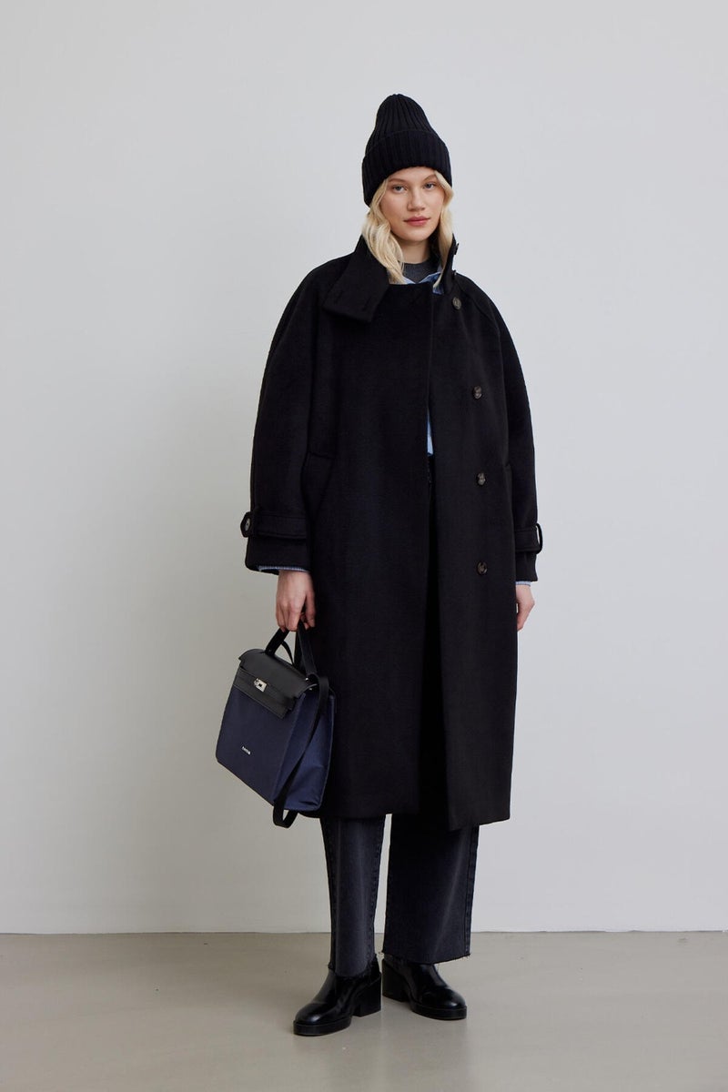 Manuka Iza Premium Stash Coat Black  - Image 1