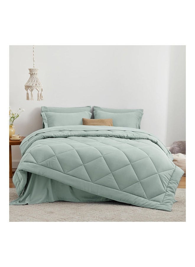 SIGNOOLA Signoola Diamond Microfiber Heavy Comforter, 4.5 kg ,Set of 3 Piece (1 Comforter Blanket and 2 Pillow Cases), (240 cm x 250 cm), Super Soft Double Bed Blanket for Winter Aqua Color 