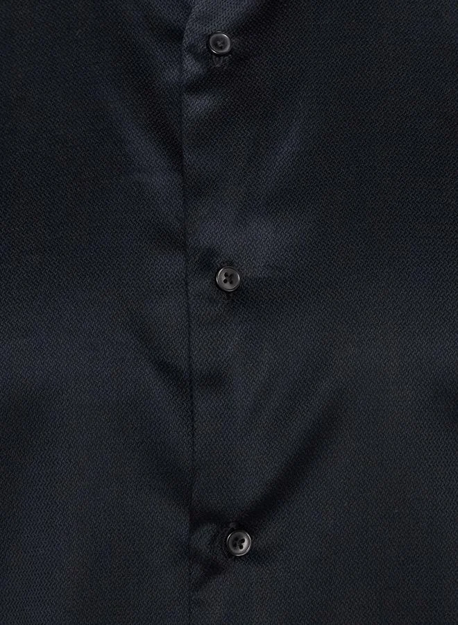 Splash FAV Men Slim Fit Collared Textured Long Sleeves Shirt