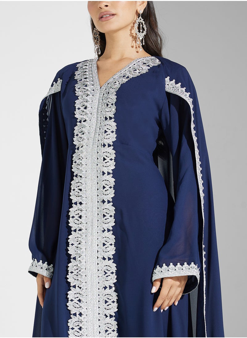 Embroidered V-Neck Cape Sleeve Moroccan Dress - pzsku/Z604D4304638149EC3F6CZ/45/_/1738437571/a9003689-20d5-4bde-9b35-fff9b30aac10