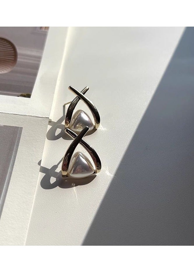 Women’s Gold‑Tone Criss‑Cross Triangle Pearl Earrings, Ideal for Weddings, Eid Celebrations, Office Wear, Casual & Evening Events - Image 3