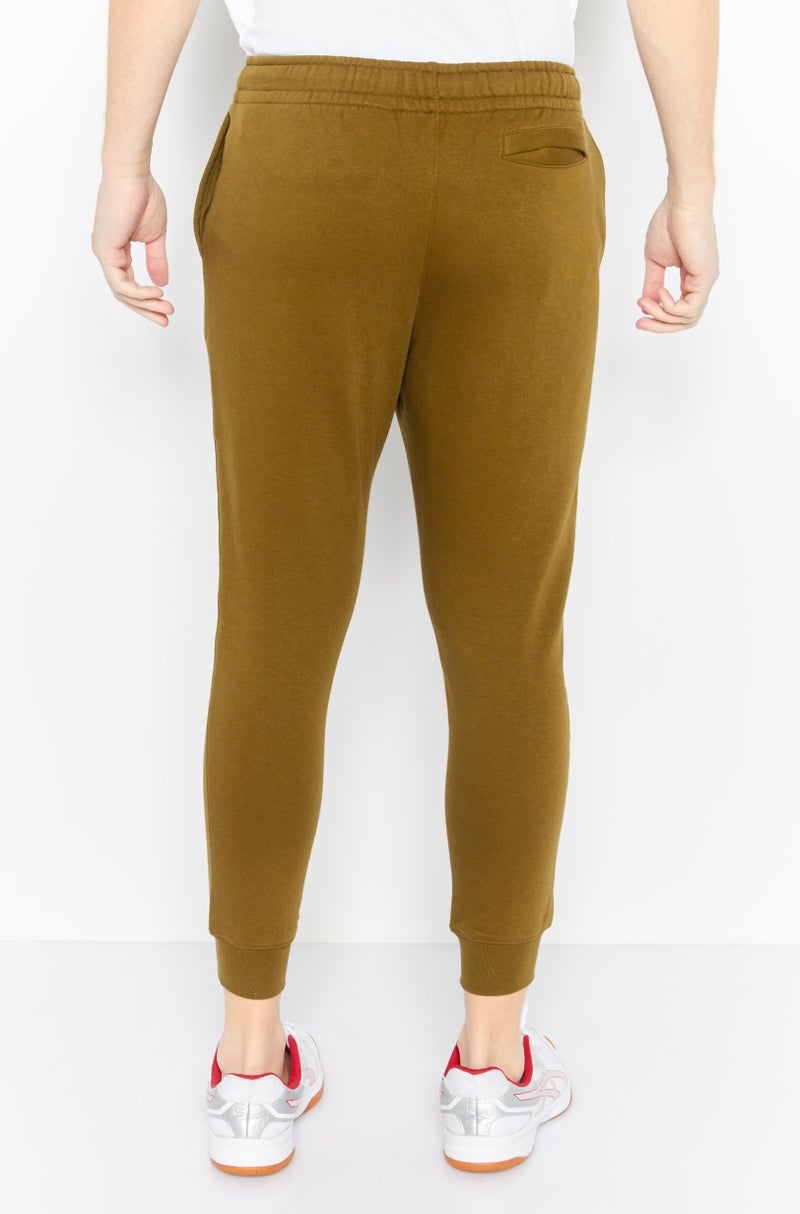 Levi's Men Regular Fit Brand Logo Jogger Pant, Olive - Image 2