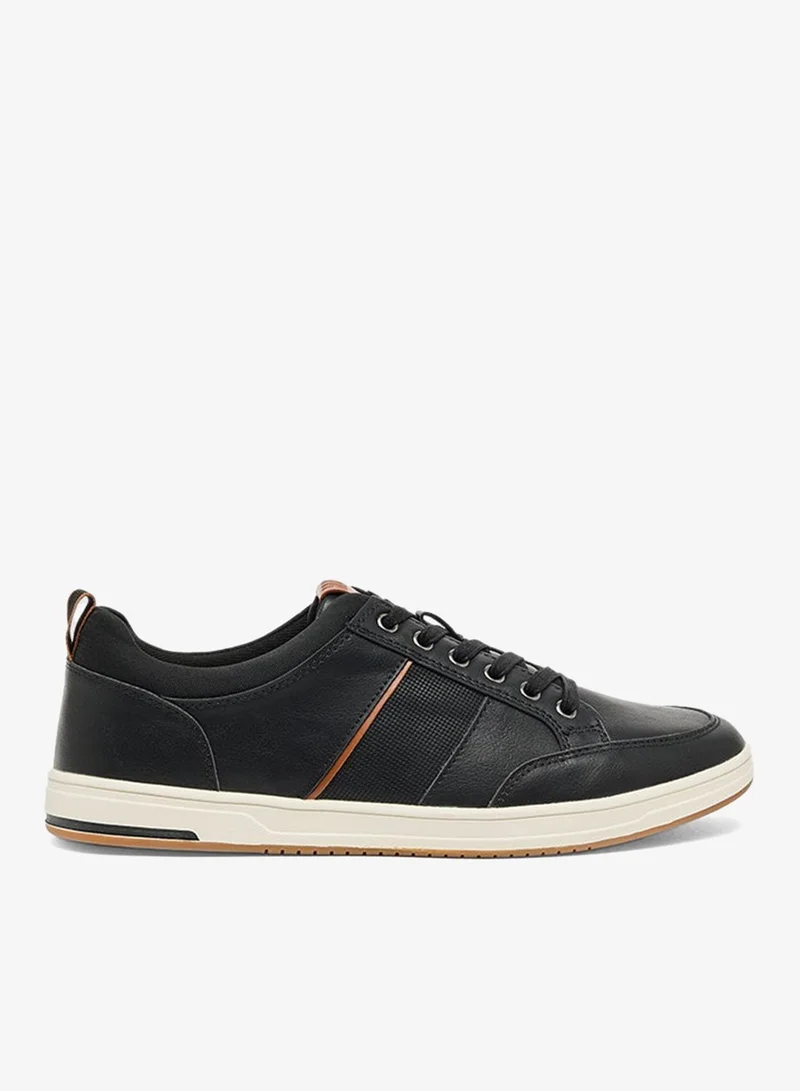 Steve Madden MBLYNKK Black Men Lace-Up Shoes
