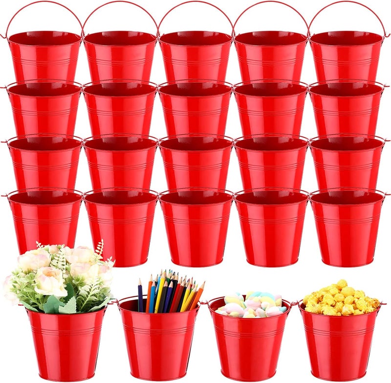 كلاراكو 24 دلو معدني أحمر، مقاس 5 × 3.5 × 4.7 بوصة، دلاء صغيرة للحفلات، مناسبة لأصص الزهور وسلال النباتات، دلاء معدنية صغيرة بمقابض، مثالية لحفظ الألعاب والحلوى والوجبات الخفيفة والحرف اليدوية والمزهريات وهدايا الحفلات. - Image 1
