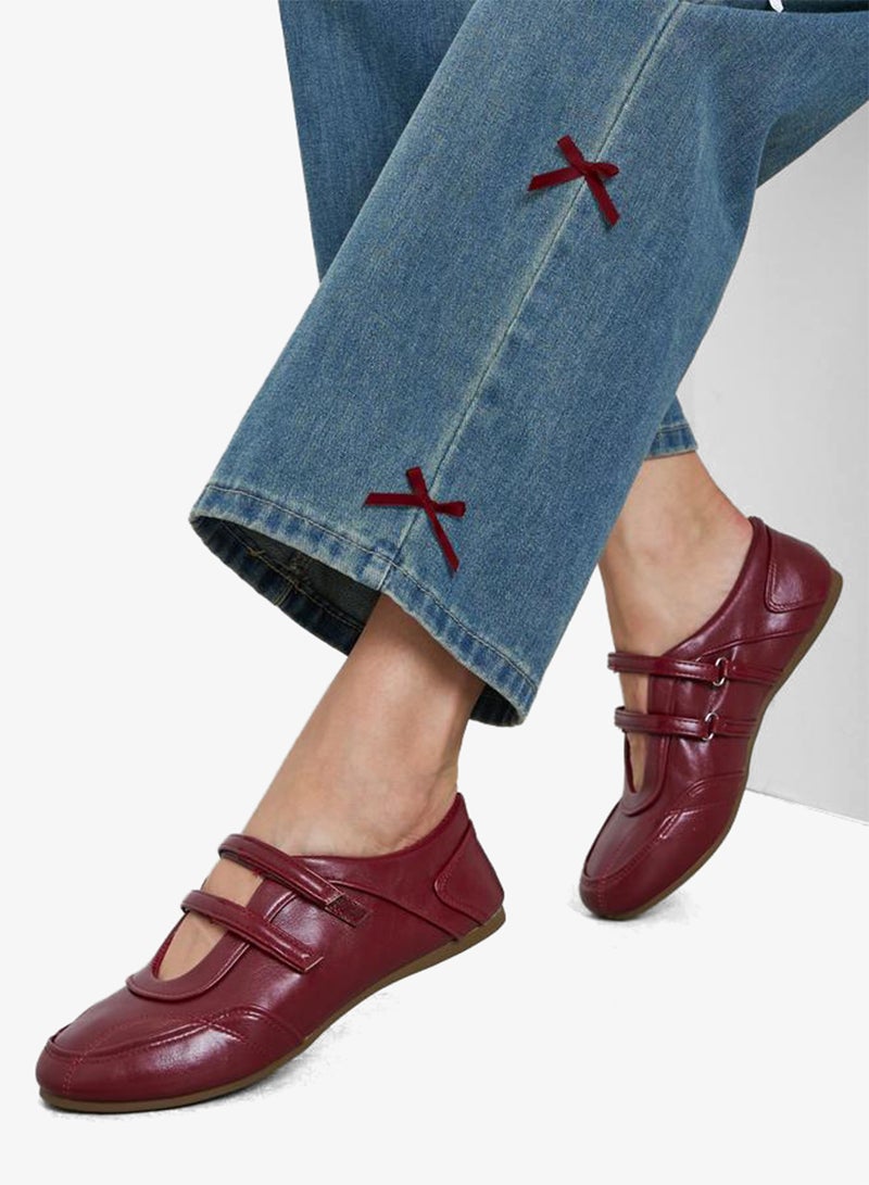 ستايلي اكتيف حذاء لوفر جلدي بنمط جلد بلون بورغندي بحزامين - Image 2