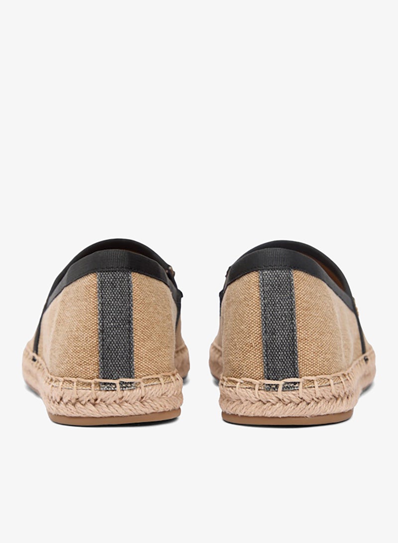 تومي هيلفيغر حذاء كاجوال سهل الارتداء من الإسبادريل - Image 4