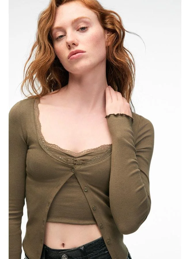 Grimelange ELVURA Women's flexible fabric collar lace-detail buttoned blouse and tank top two‑piece set in olive.