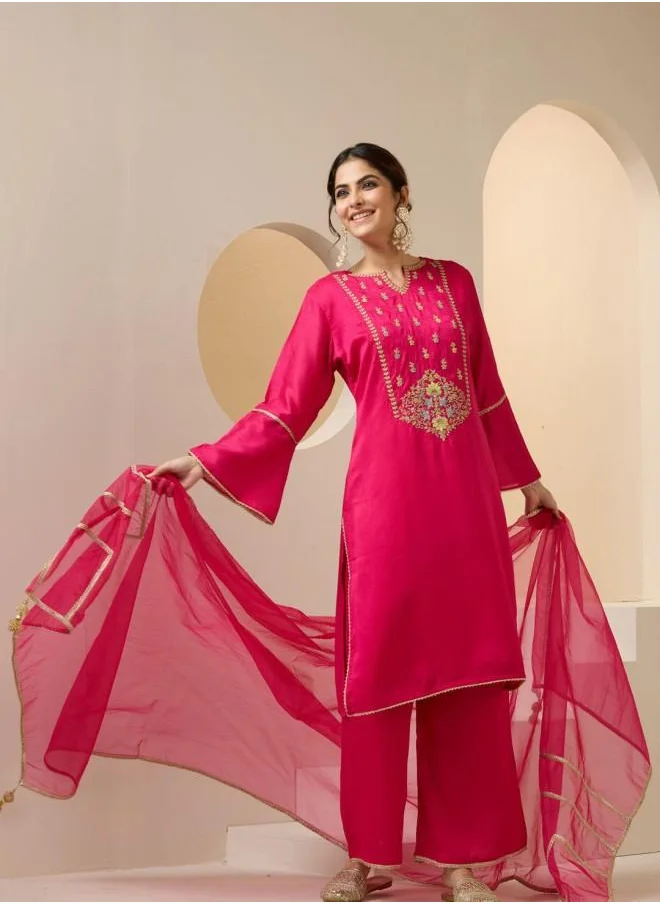 آي شين Three-Fourth Sleeve Women Pink Rayon Kurta Set with Embroidered pattern Tunic and Palazzo features a Round neckline and Three-Fourth Sleeve secured with Elastic closure and styled in Straight Fit ideal for Festive moments — crafted to elevate your special moments.