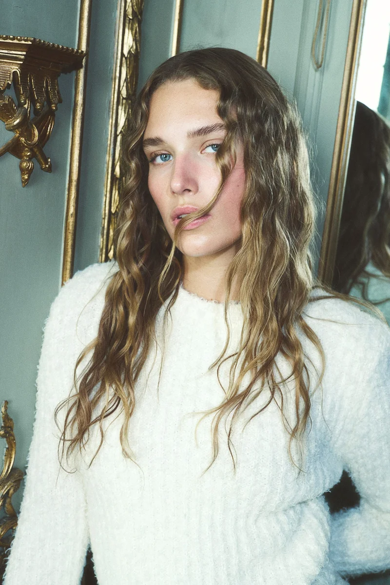 H&M Shoulder-Pad Fluffy-Knit Jumper