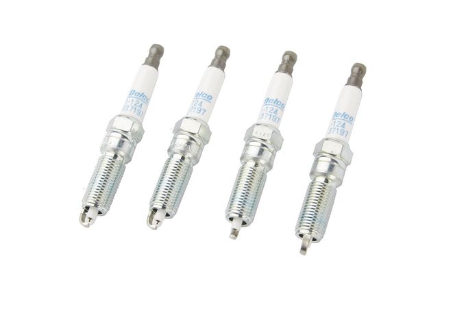 ACDelco GM Original Equipment 41-124 Iridium Spark Plug - Image 2