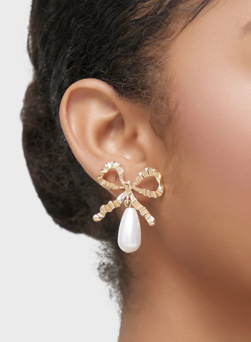 ايلا Pearl Bow Stud Earrings